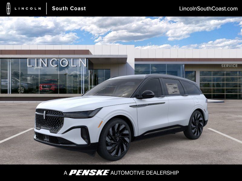 White Platinum Clearcoat Metallic 2026 Lincoln Nautilus SUV / Crossover All-Wheel Drive Continuously Variable Transmission