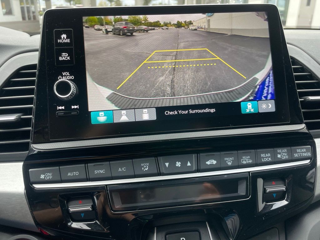 Thumbnail: 2025 Honda Odyssey - 17