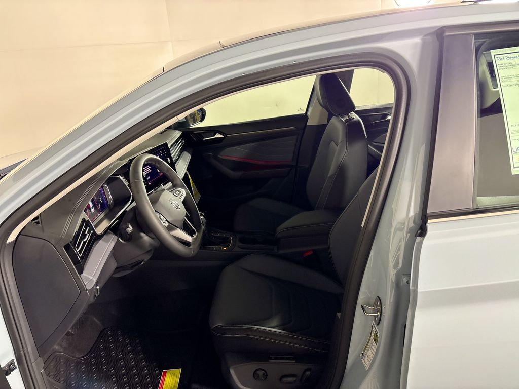 2025 Volkswagen Jetta 1.5T SEL