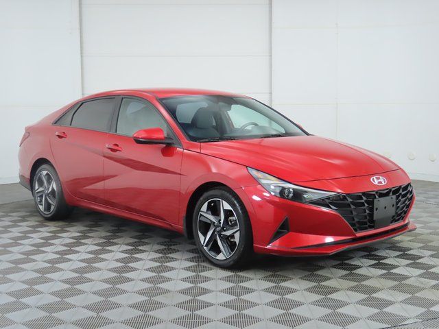 Thumbnail: 2023 Hyundai Elantra - 3