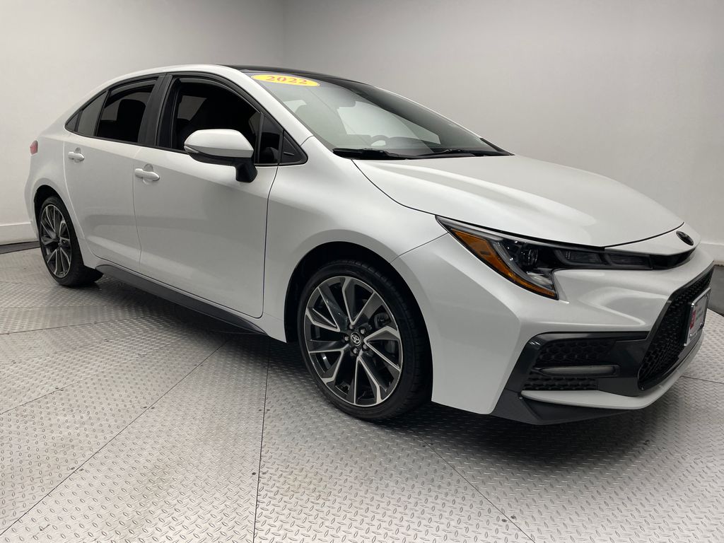 2022 Toyota Corolla SE 3