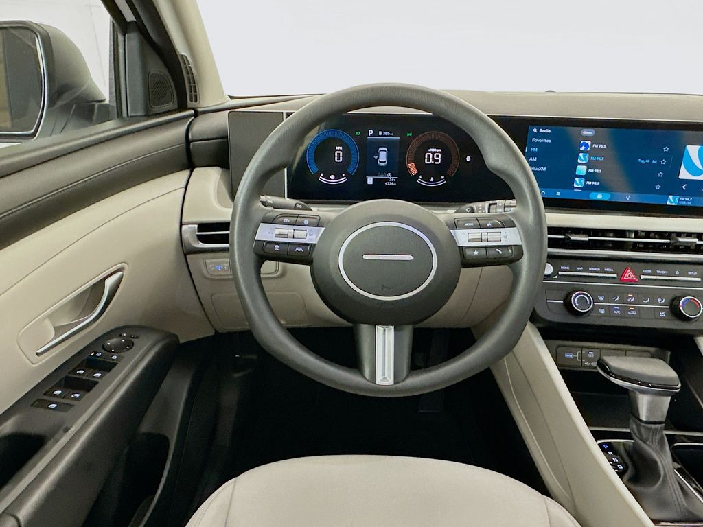 2025 Hyundai Tucson SE 21