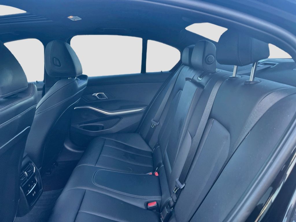 Used 2024 Black BMW M340i image 25