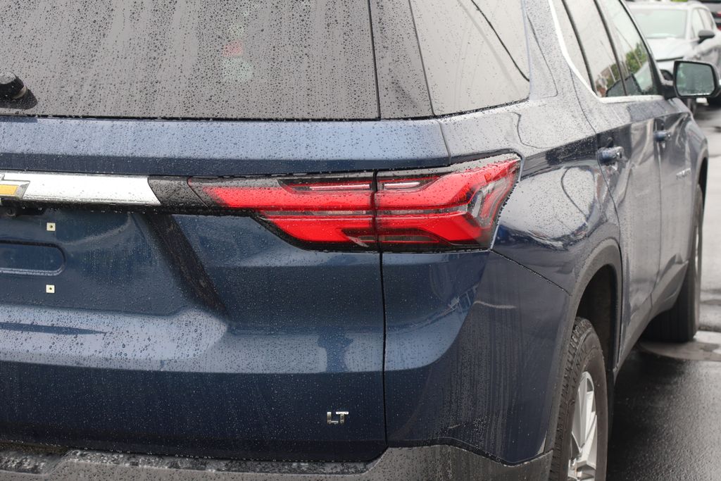 Thumbnail: 2023 Chevrolet Traverse - 11