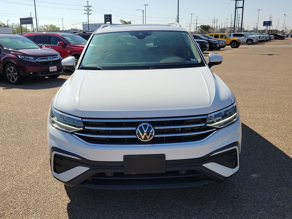 2024 Volkswagen Tiguan - 2