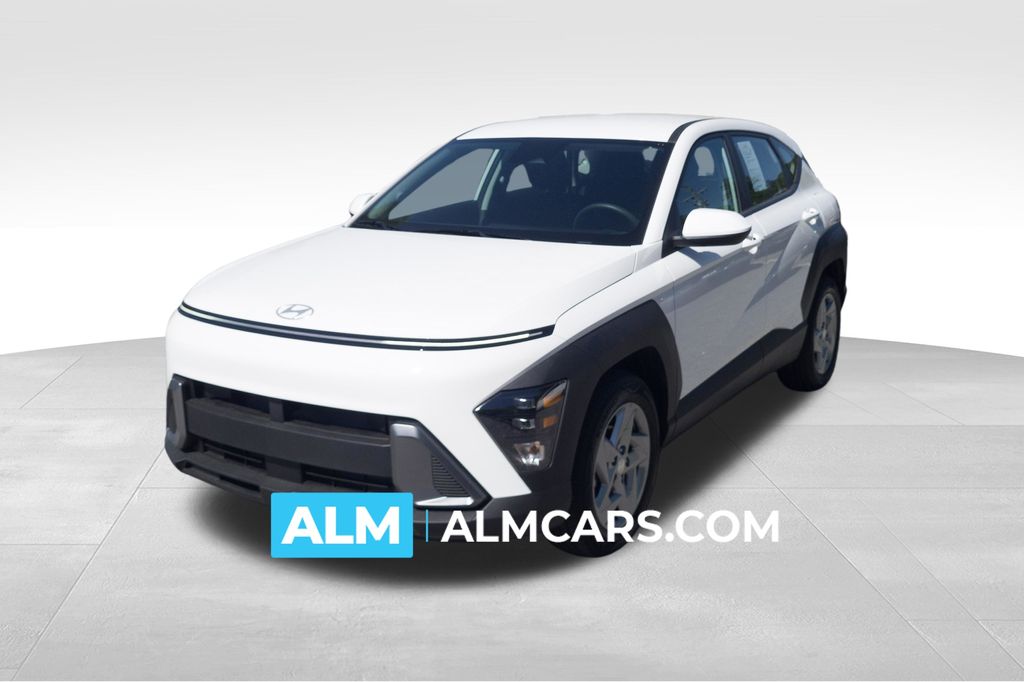 Atlas White 2026 Hyundai Kona SE FWD SUV / Crossover Front-Wheel Drive Continuously Variable Transmission