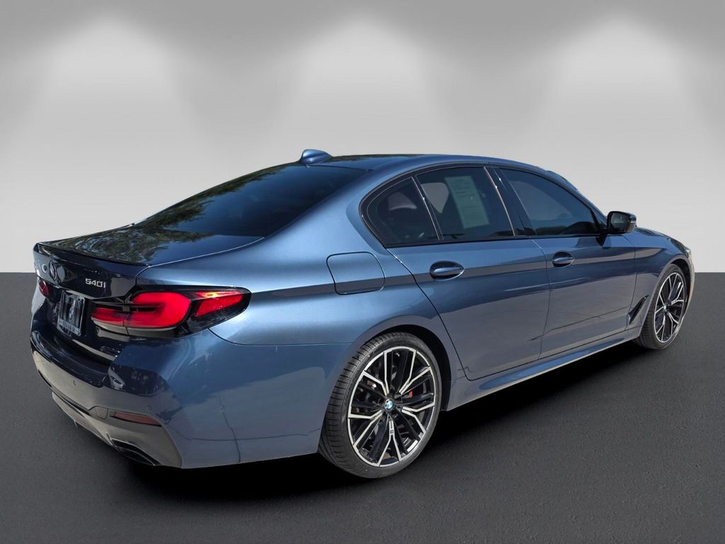 Certified Used 2023 Blue BMW 540i image 4