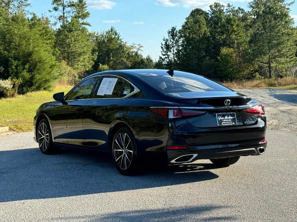 2024 Lexus ES 350 11