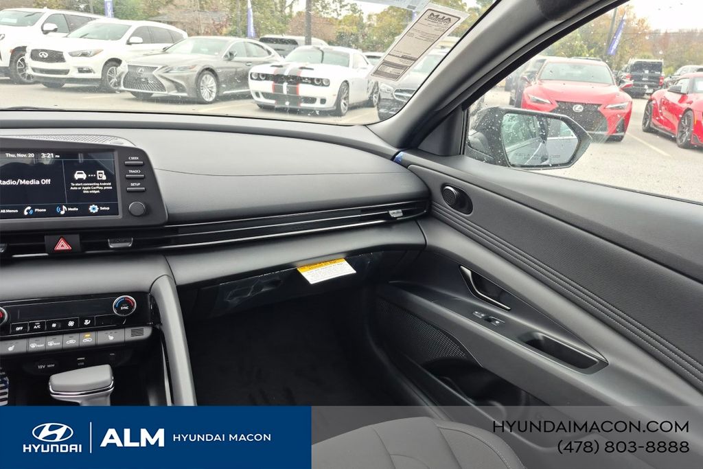 New 2026 Gray HYUNDAI SEL Sport Plus image 22