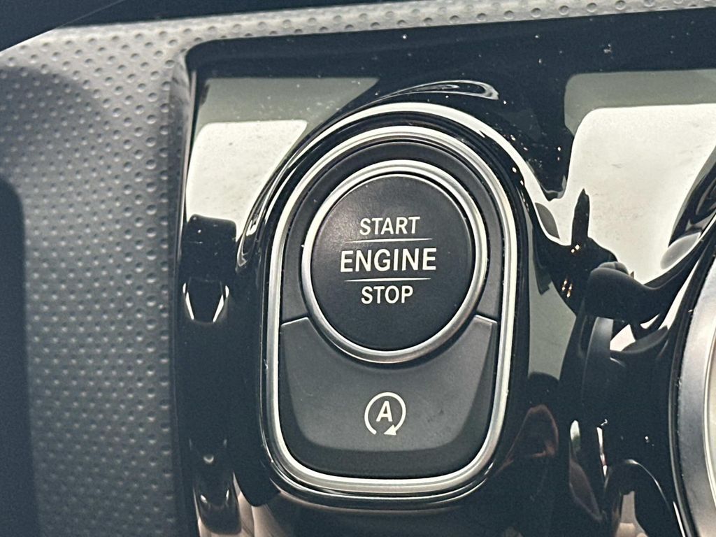 Thumbnail: 2022 Mercedes-Benz CLA - 26