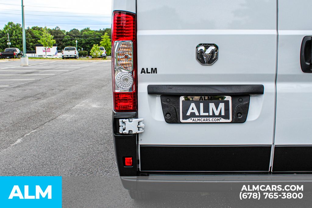 Used 2025 White Ram High Roof image 12