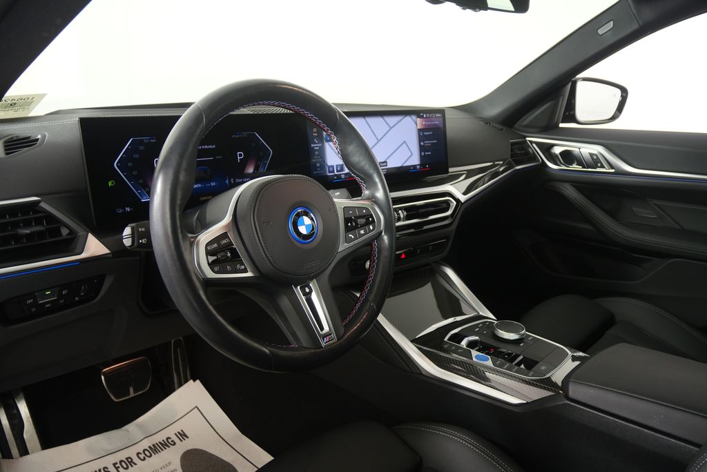 Thumbnail: 2023 BMW i4 - 12