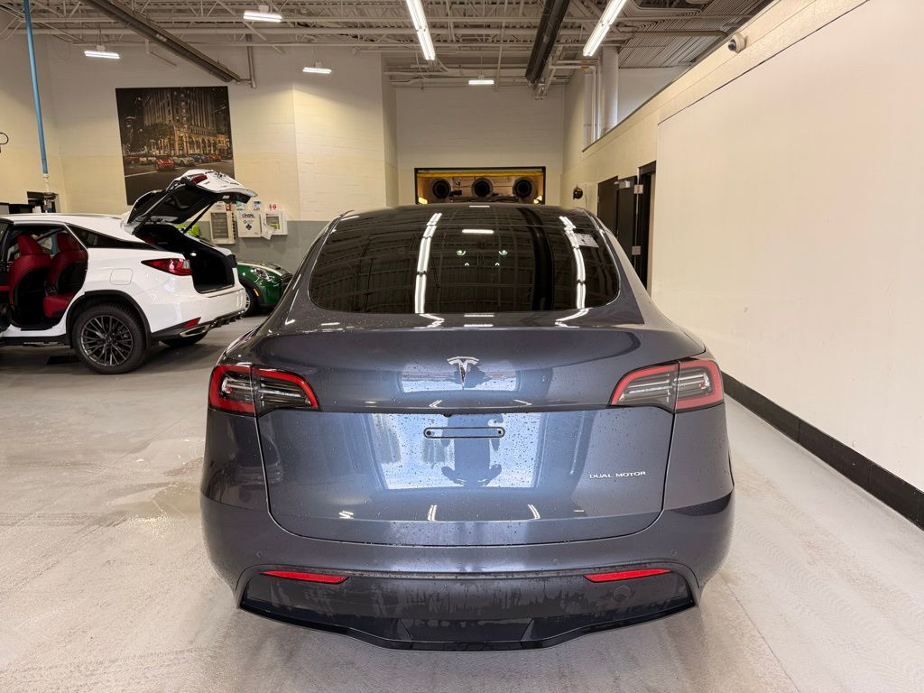 Thumbnail: 2022 Tesla Model Y - 4