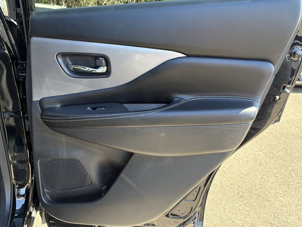 2021 Nissan Murano SV