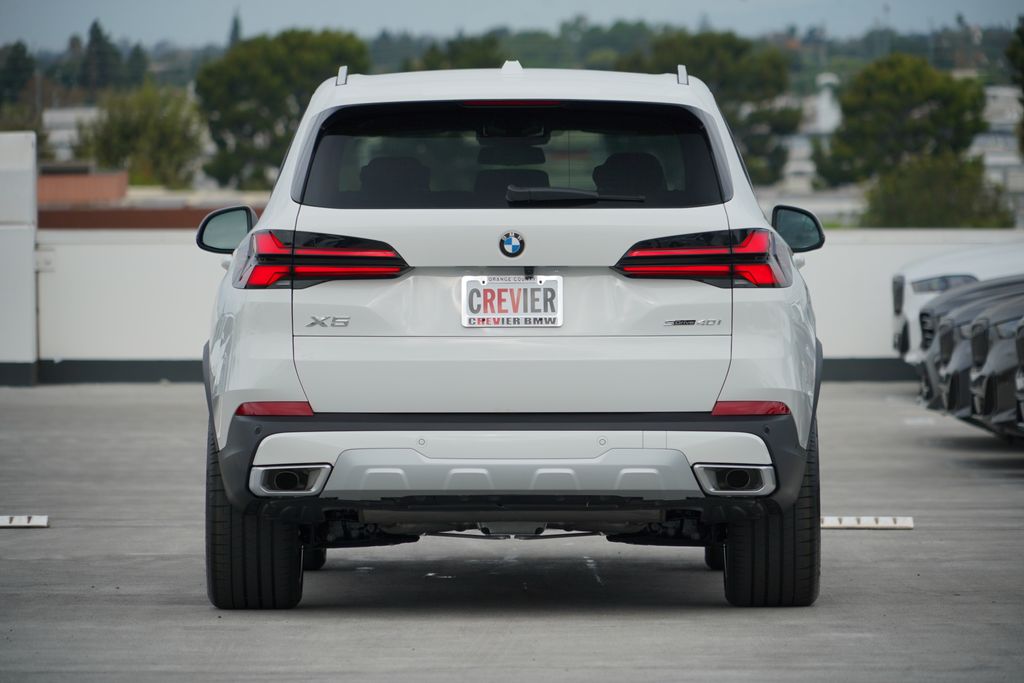 Thumbnail: 2026 BMW X5 - 6