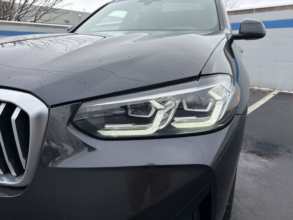 Thumbnail: 2022 BMW X3 - 9