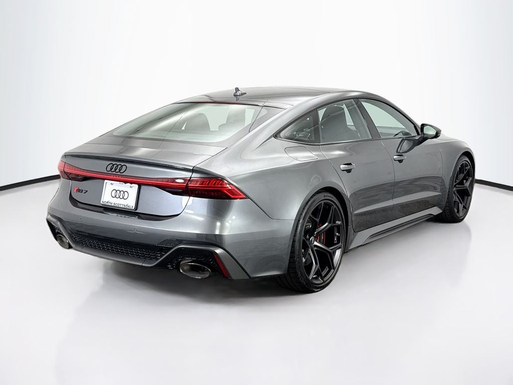 Thumbnail: 2026 Audi RS 7 - 5