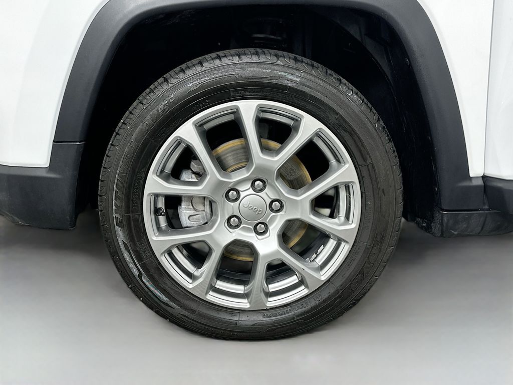 Thumbnail: 2022 Jeep Compass - 30