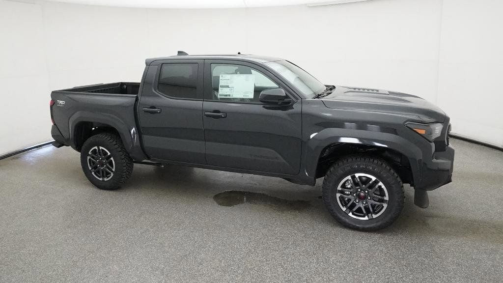 Thumbnail: 2025 Toyota Tacoma - 3