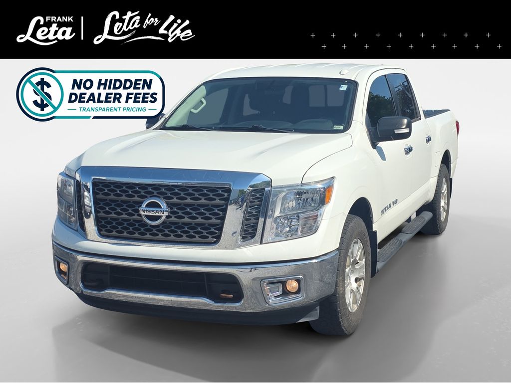 White 2018 Nissan Titan Pickup Truck Four-Wheel Drive 7-Speed Automatic