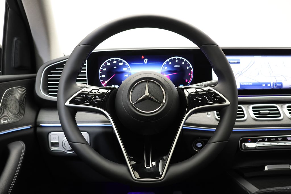 Thumbnail: 2026 Mercedes-Benz GLE - 20