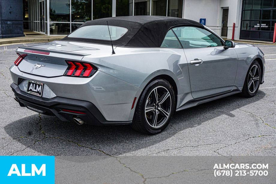 Used 2025 Silver Ford EcoBoost Premium image 6