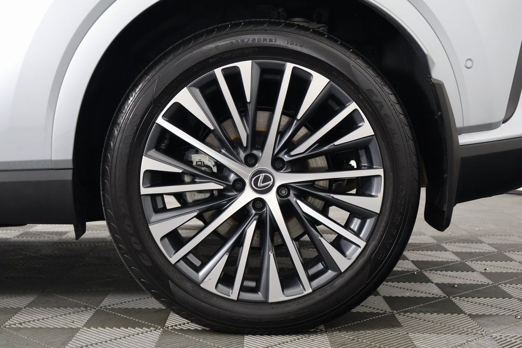 Thumbnail: 2025 Lexus RX - 16