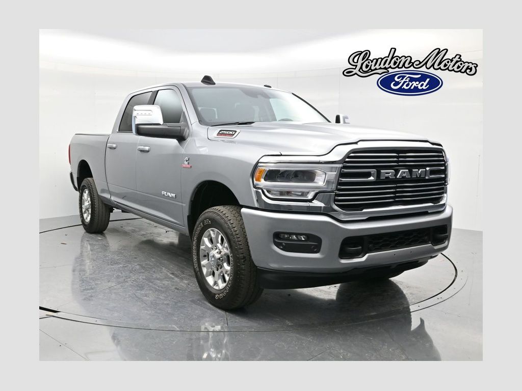 Billet Silver Metallic Clearcoat 2024 RAM 2500 Laramie Crew Cab 4WD Pickup Truck Four-Wheel Drive 6-Speed Automatic