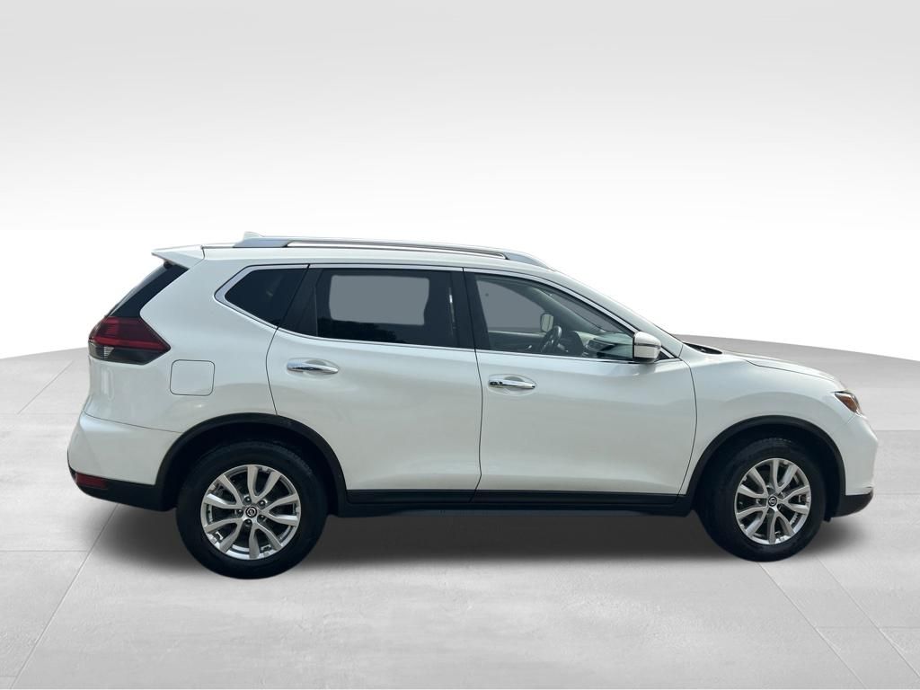 Used 2018 White Nissan SV image 7