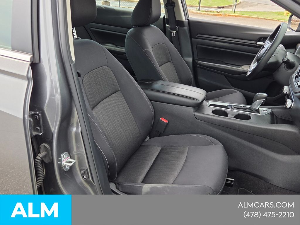 Used 2025 Gray Nissan 2.5 SV image 18