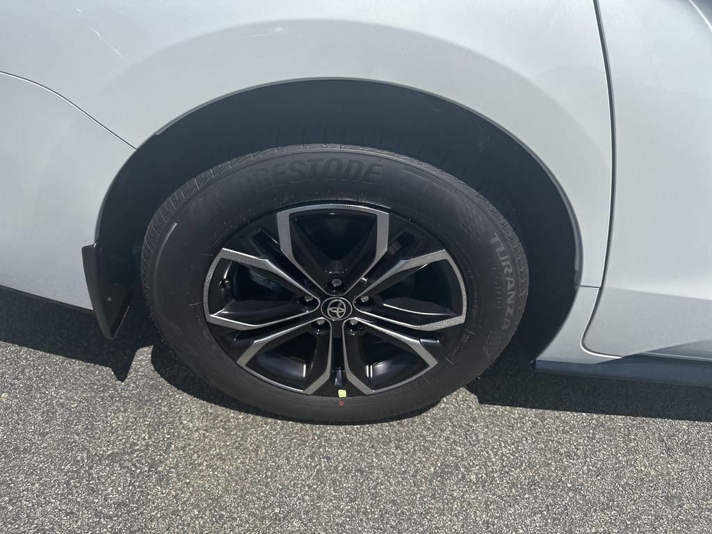 New 2026 Toyota Sienna Van