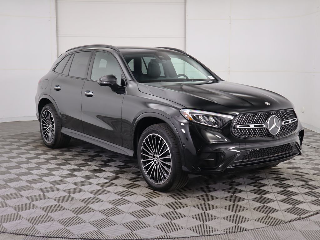 Thumbnail: 2026 Mercedes-Benz GLC - 3