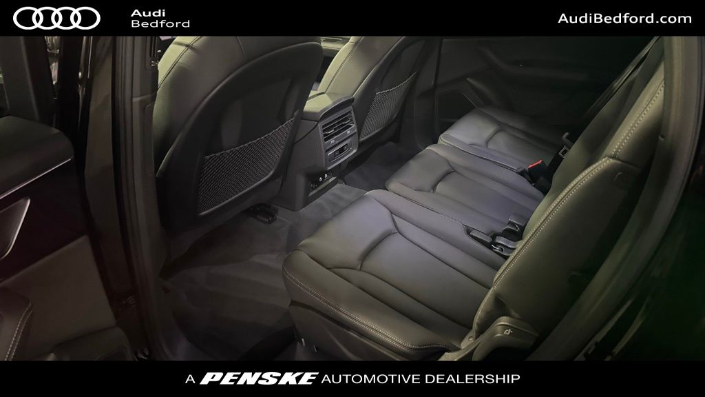 Thumbnail: 2025 Audi Q7 - 18