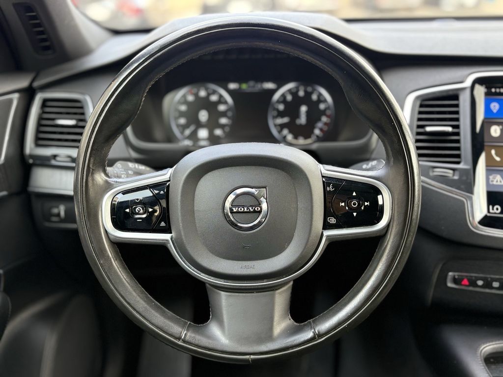 2020 Volvo XC90 T5 Momentum White at Ultimate Motorsports