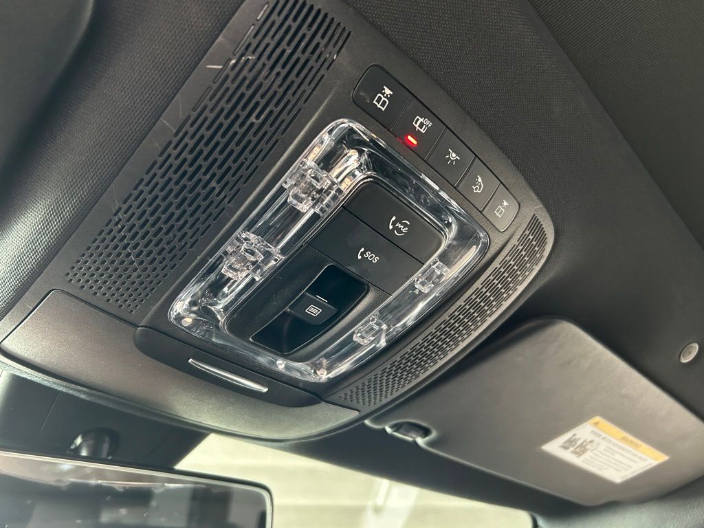 Used 2020 Cosmos Black Metallic Mercedes-Benz A 220 image 52