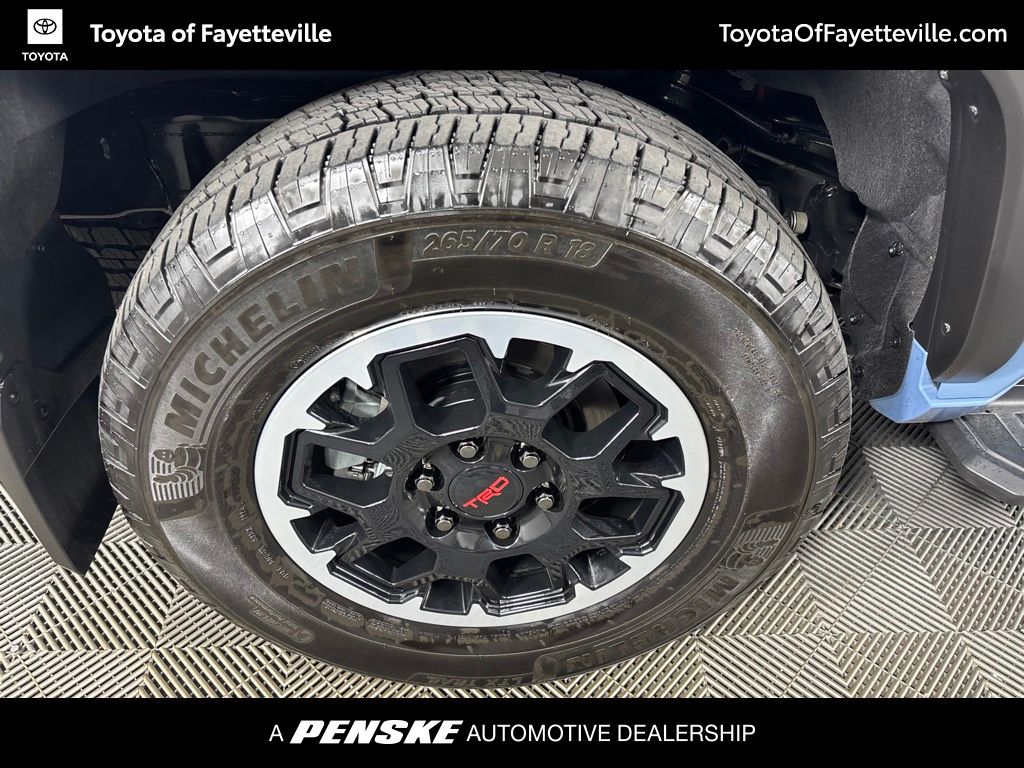 Thumbnail: 2025 Toyota 4Runner - 19