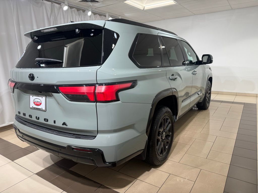 2024 Toyota Sequoia Platinum 6