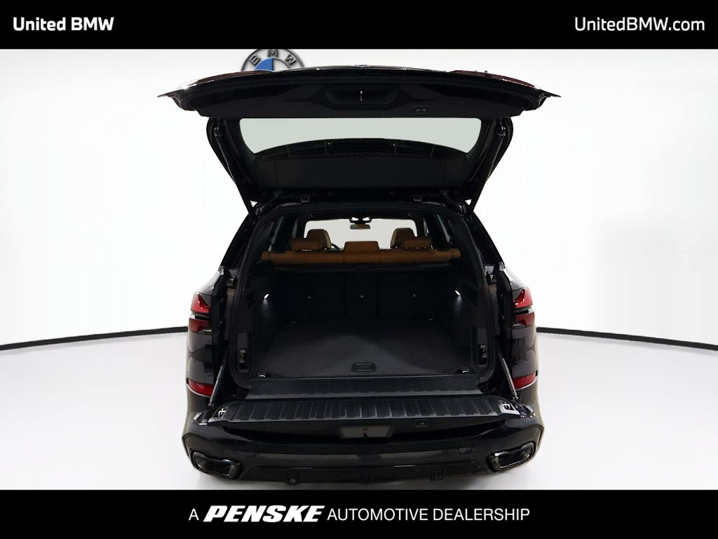 Thumbnail: 2026 BMW X5 - 14