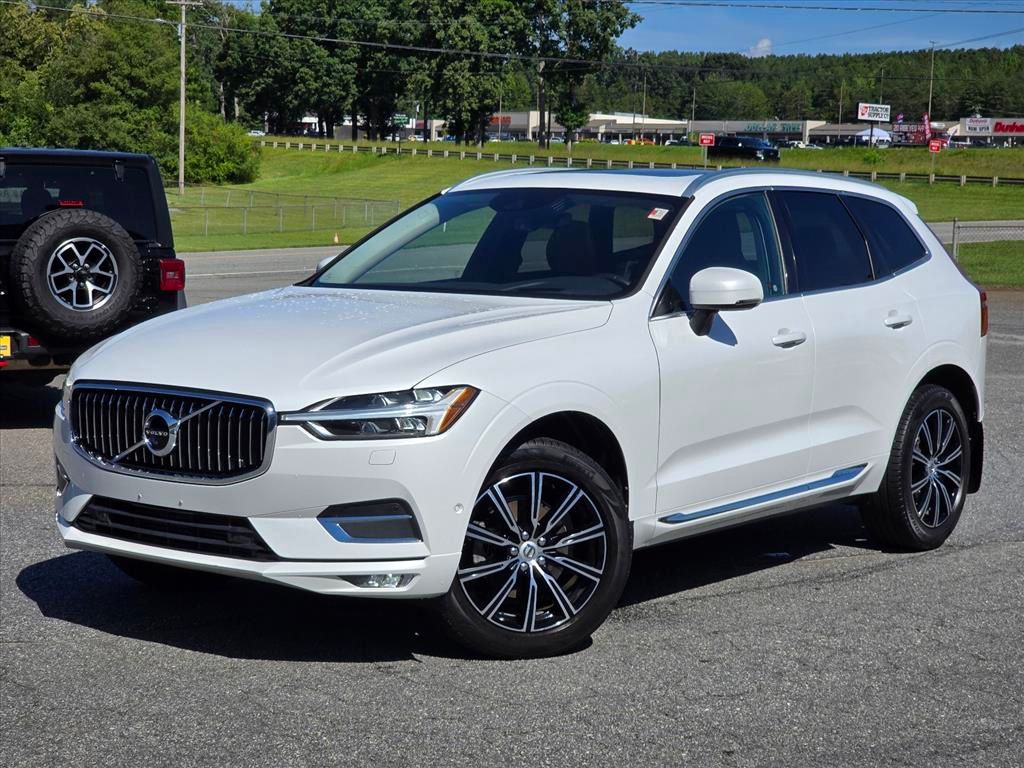 Ice White 2018 Volvo XC60 SUV / Crossover All-Wheel Drive Automatic