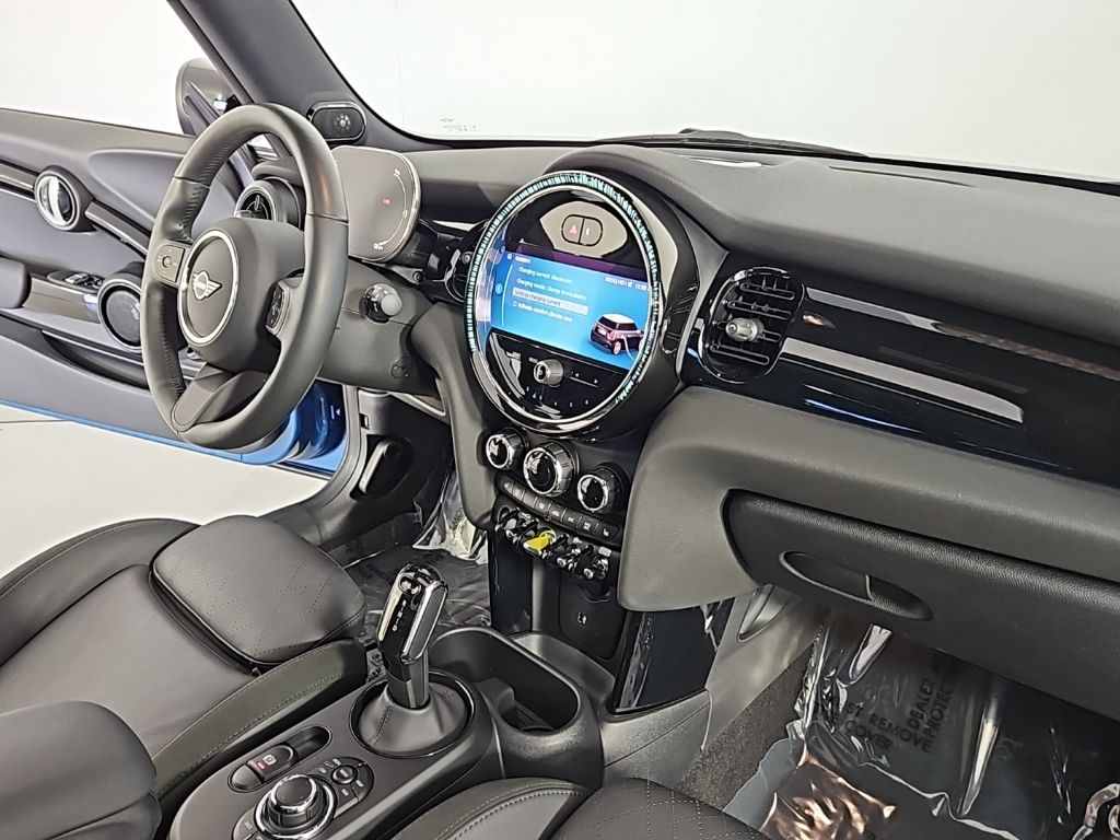 Thumbnail: 2024 MINI Cooper - 13