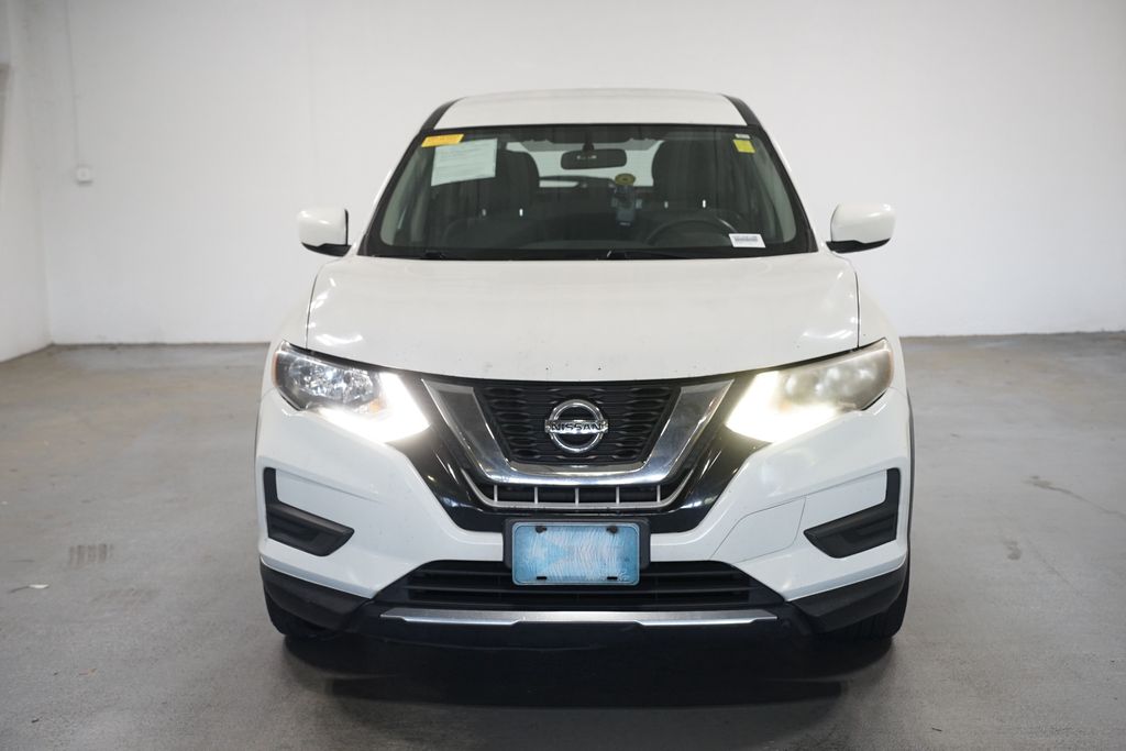Thumbnail: 2017 Nissan Rogue - 2