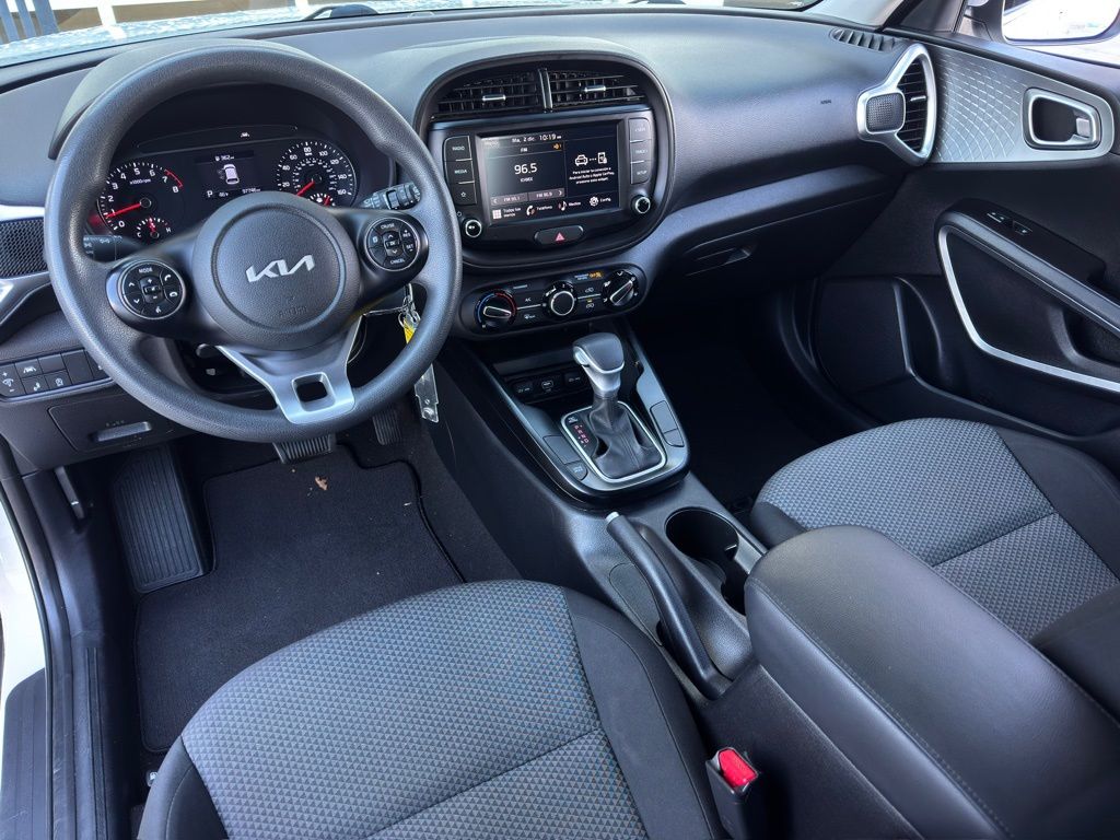 2022 Kia Soul LX White at Emmons Autoplex