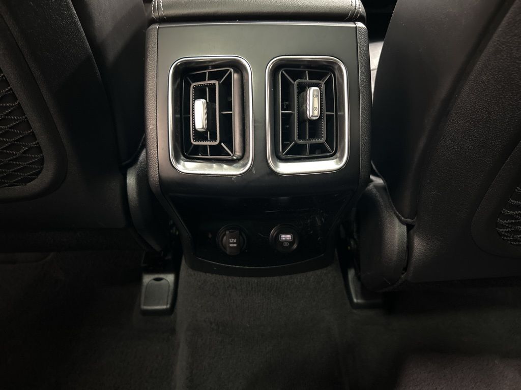 used 2023 Kia Sorento car, priced at $25,801