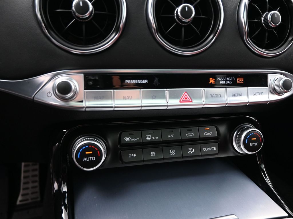 2023 Kia Stinger GT2