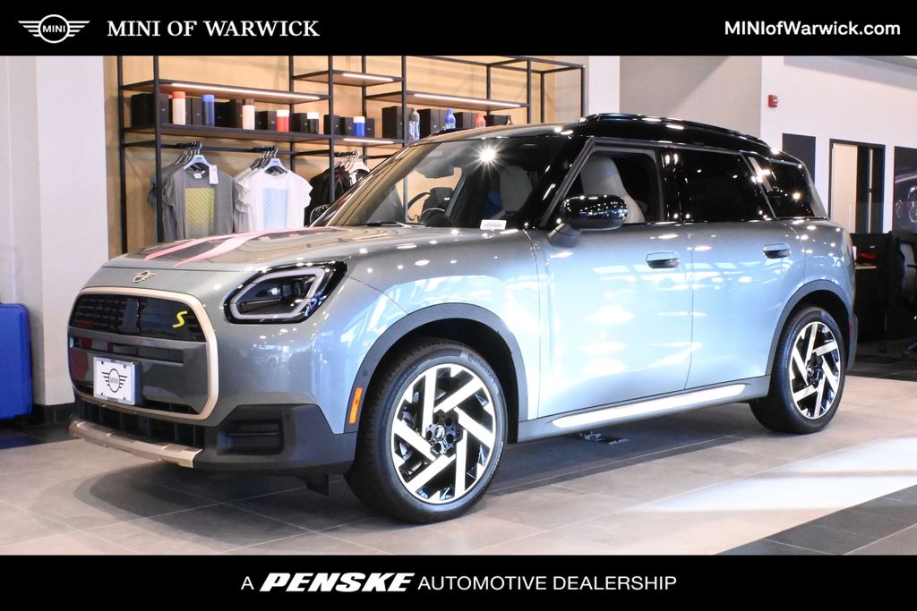 2025 MINI Cooper Countryman  -
                Warwick, RI