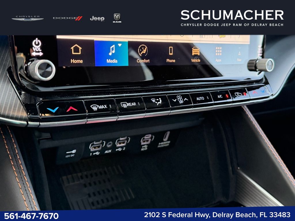 new 2026 Jeep Grand Wagoneer L car, priced at $103,320