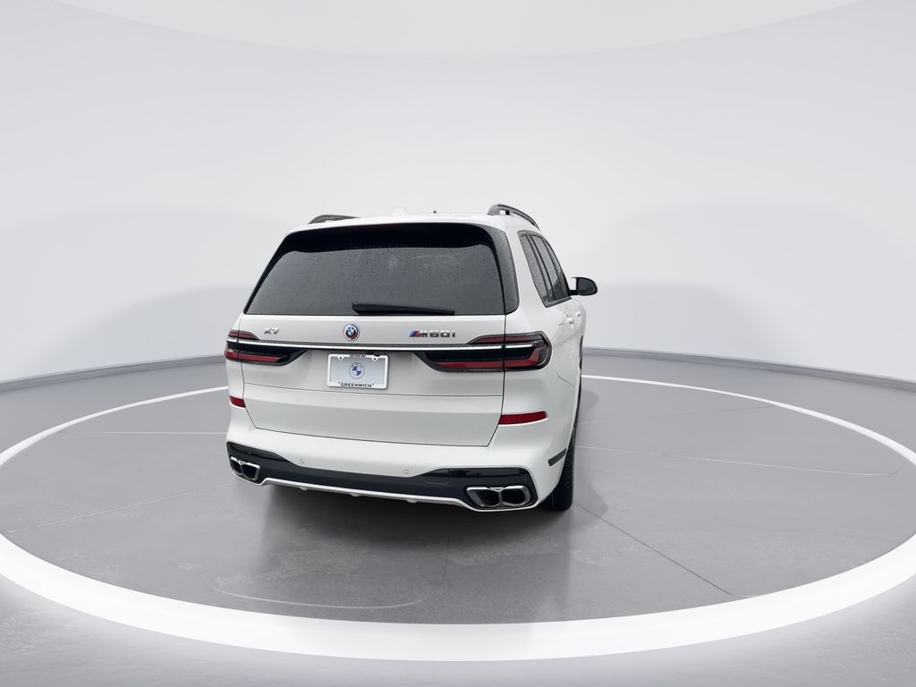 Thumbnail: 2023 BMW X7 - 7