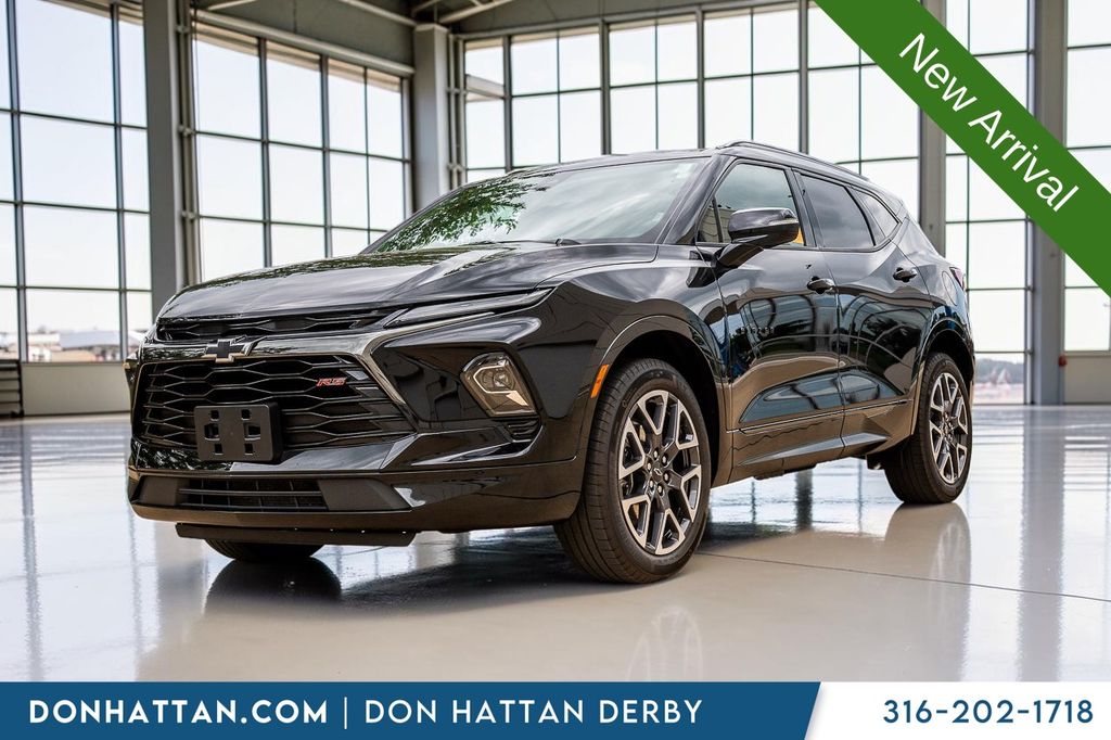 Black 2025 Chevrolet Blazer RS FWD SUV / Crossover Front-Wheel Drive 9-Speed Automatic Overdrive