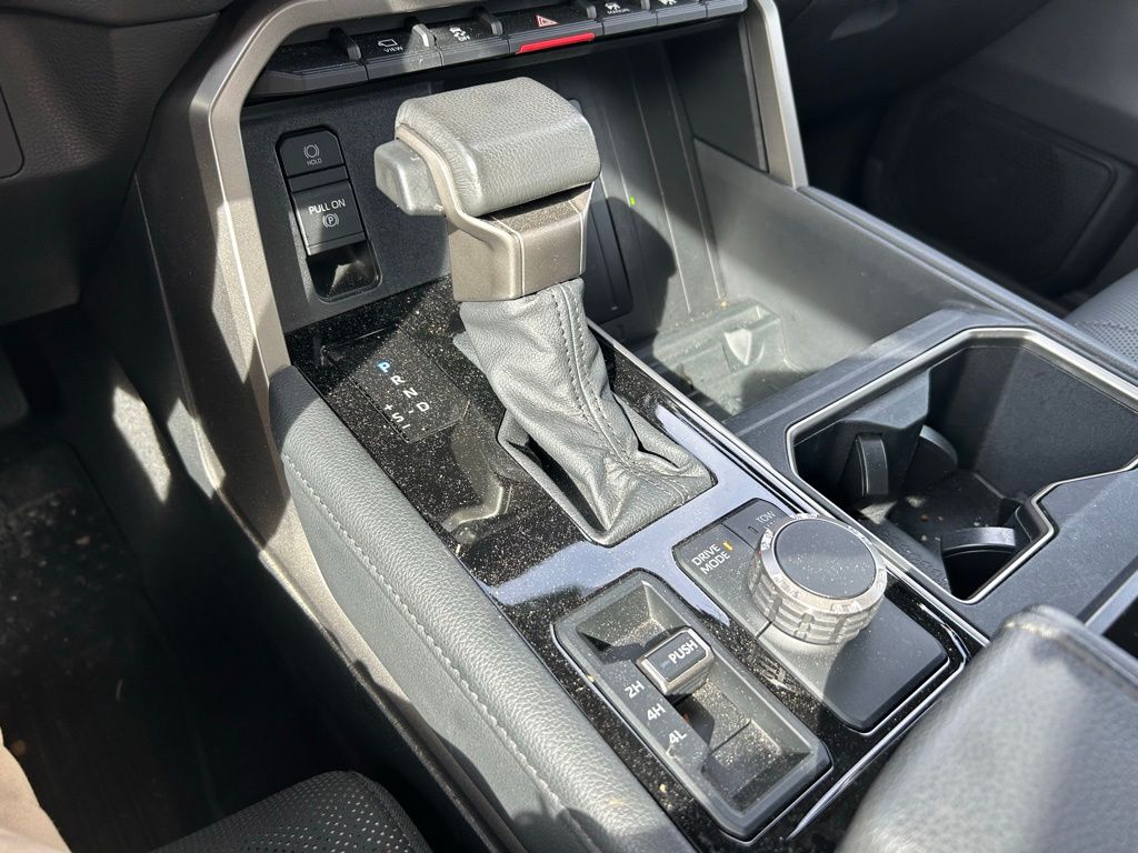 Thumbnail: 2023 Toyota Tundra - 28