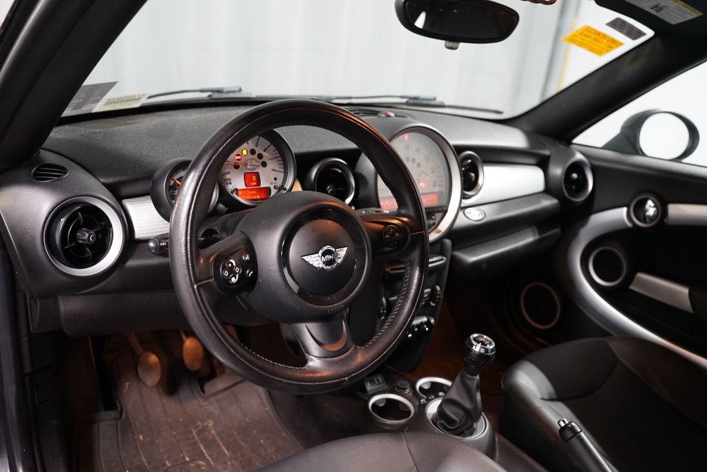Thumbnail: 2014 MINI Cooper - 7